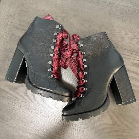 Schutz Zara Lug Sole Leather Boots size 8 B - Picture 6 of 11
